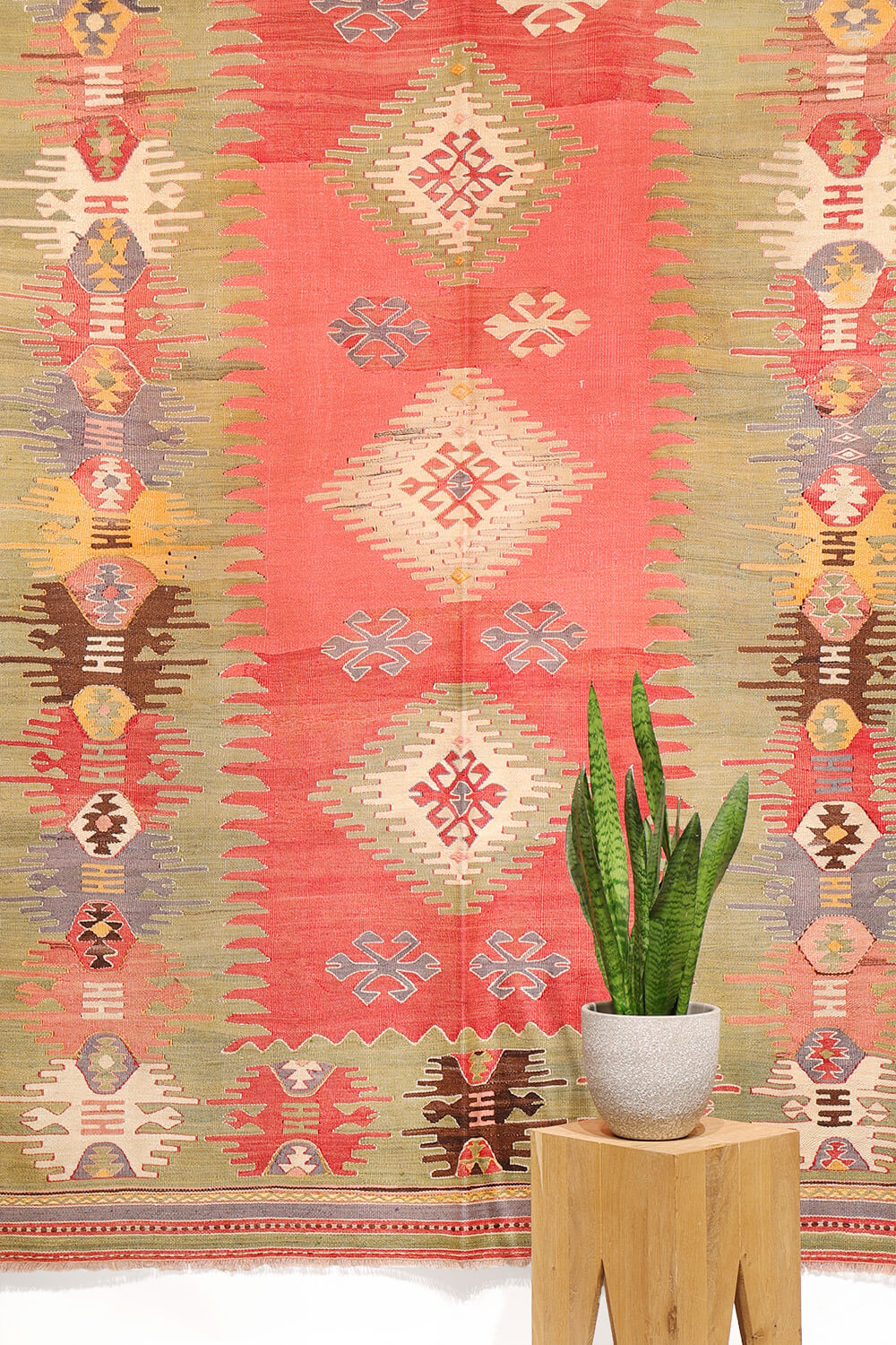 Antique Dazkiri kilim from Turkey. 235x155 cms