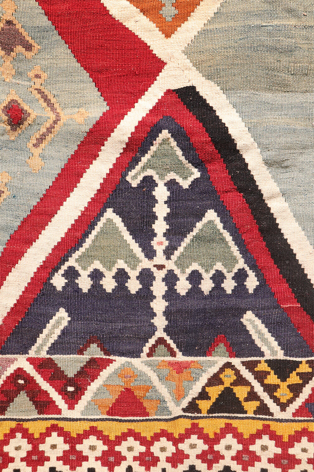 Semi-antique Qashqai kilim from Iran. 240x150 cms - Image 5