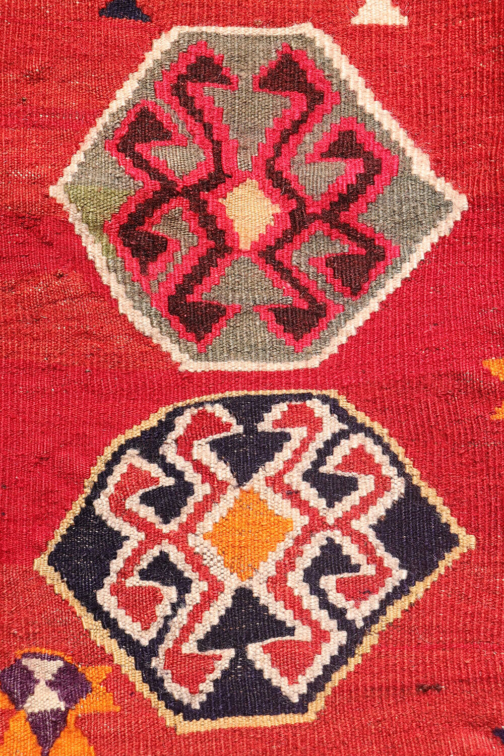 Vintage Qashqai kilim from Iran.215x148 cms - Image 6