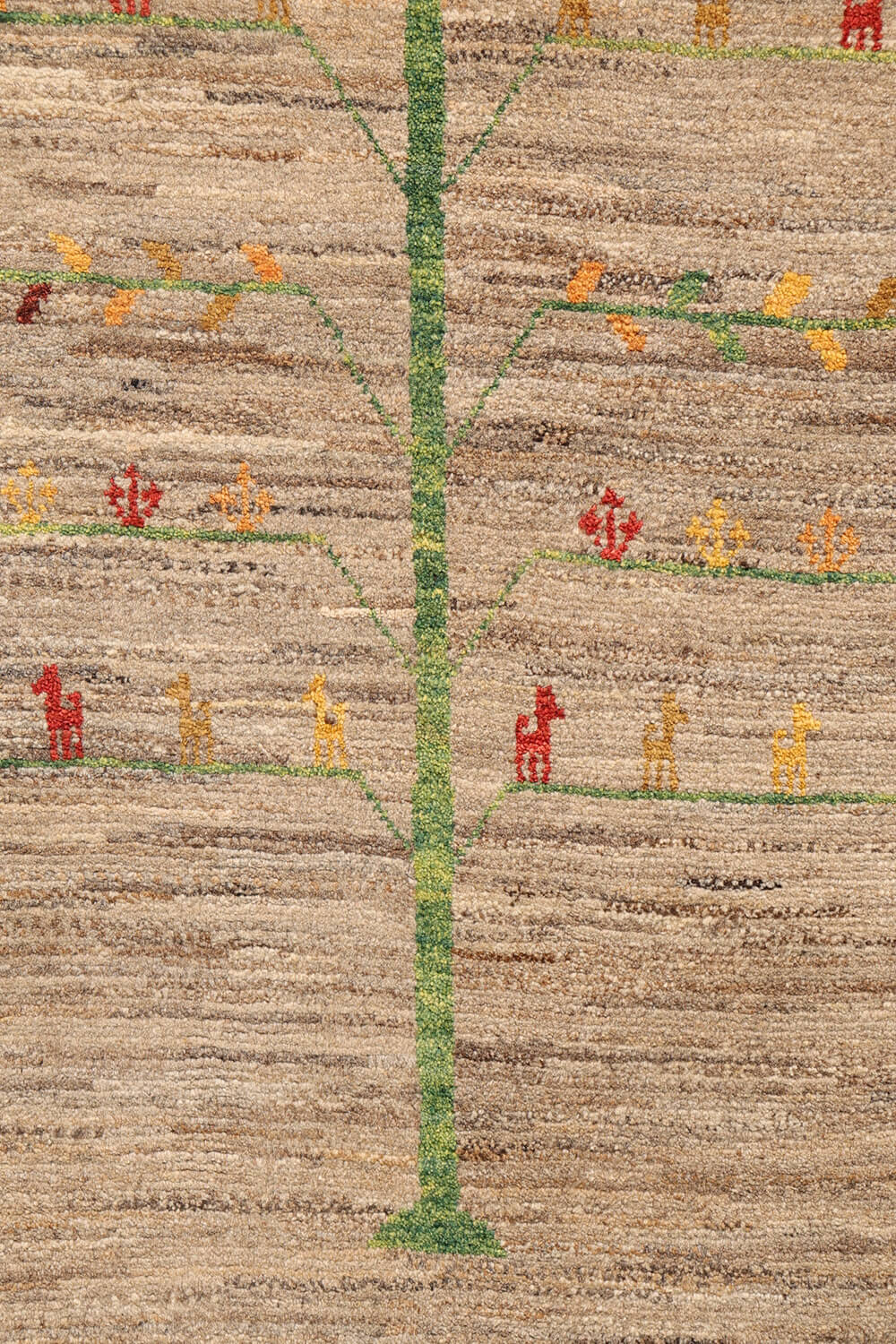 Persian Qashqai gabbeh rug with tree of life. 236x170 cms - Image 4