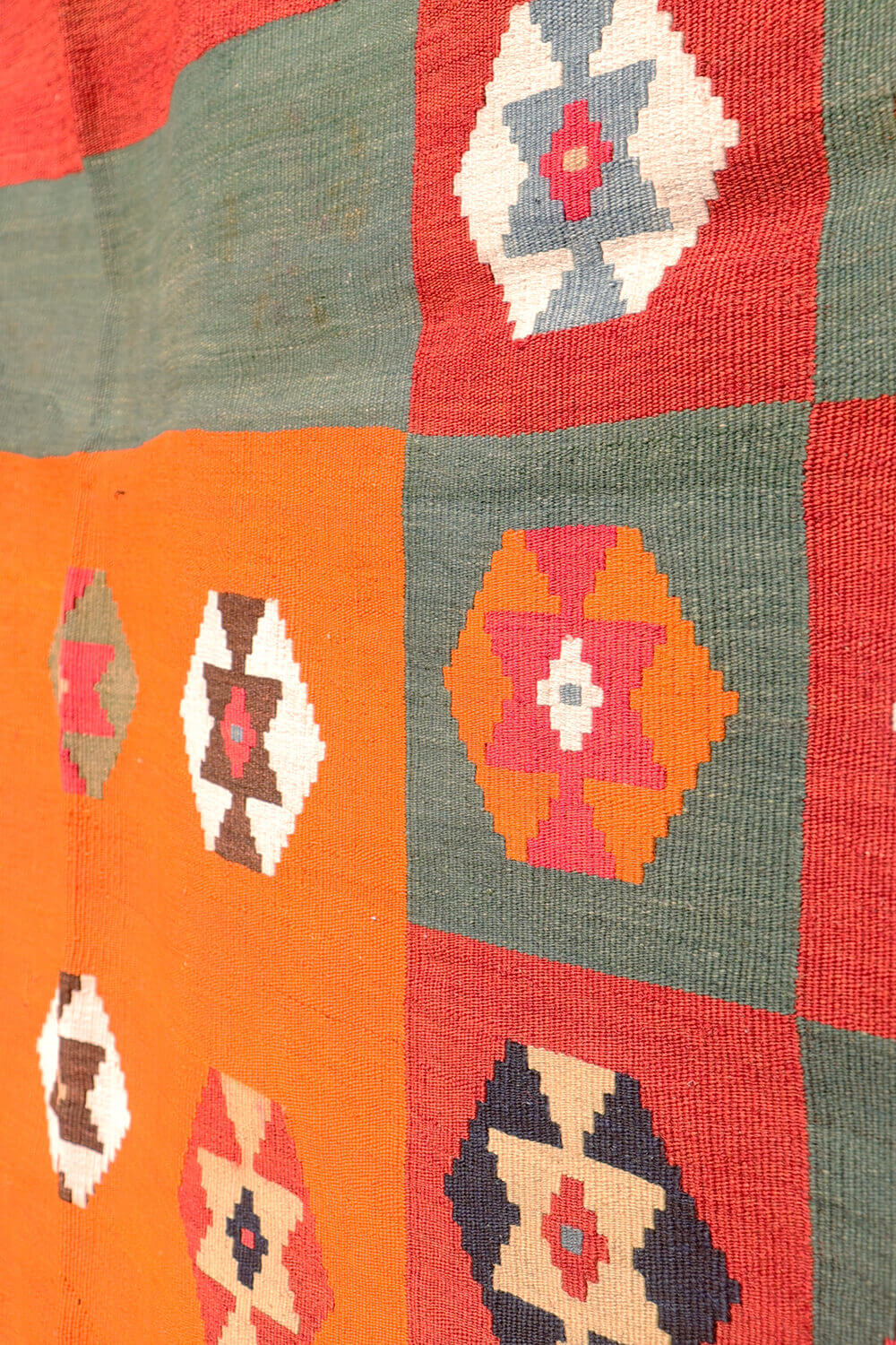 Semi-antique Qashqai kilim from Iran. 200x129 cms - Image 7