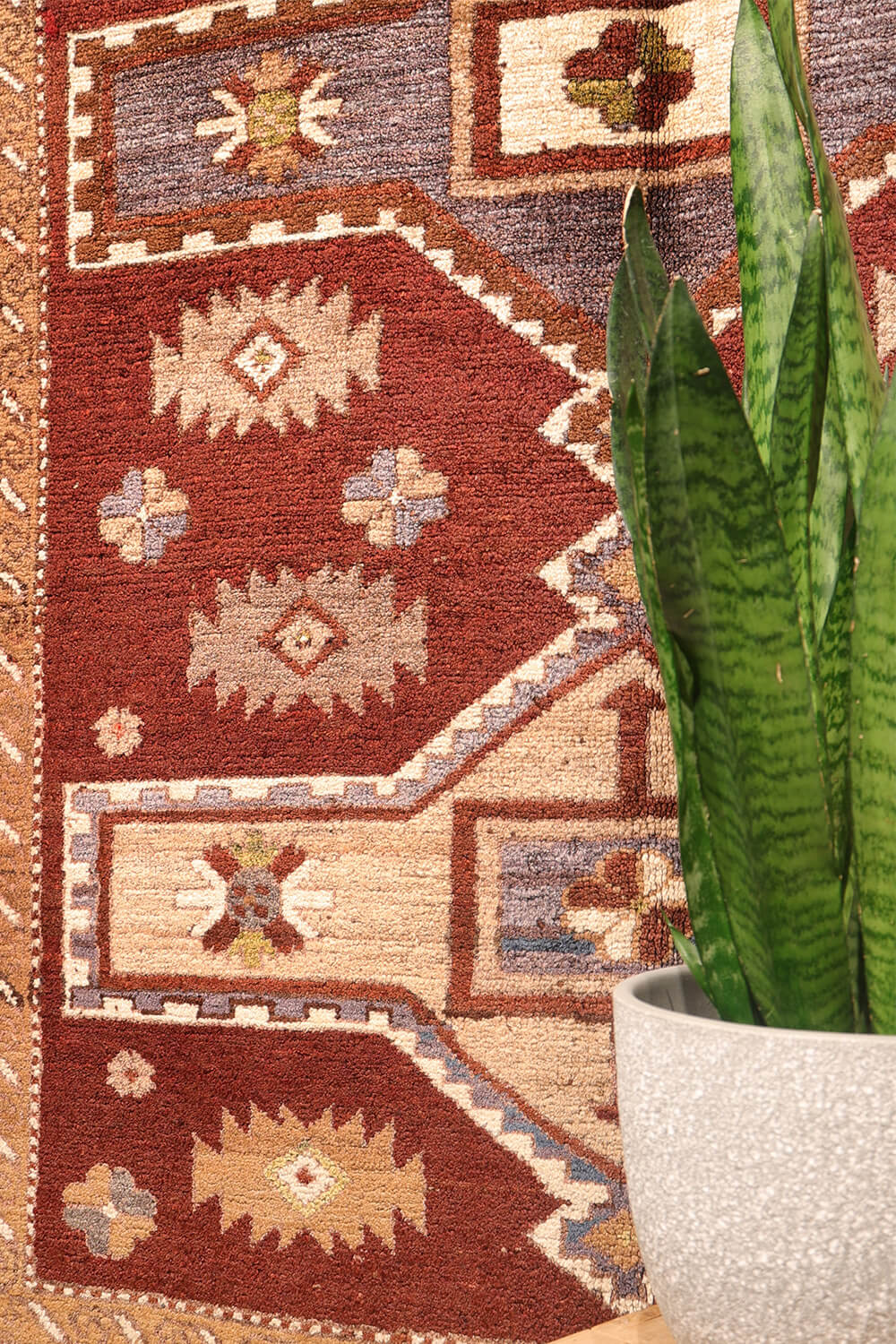 Semi-antique Kars rug from Turkey. 199x138 cms - Image 3