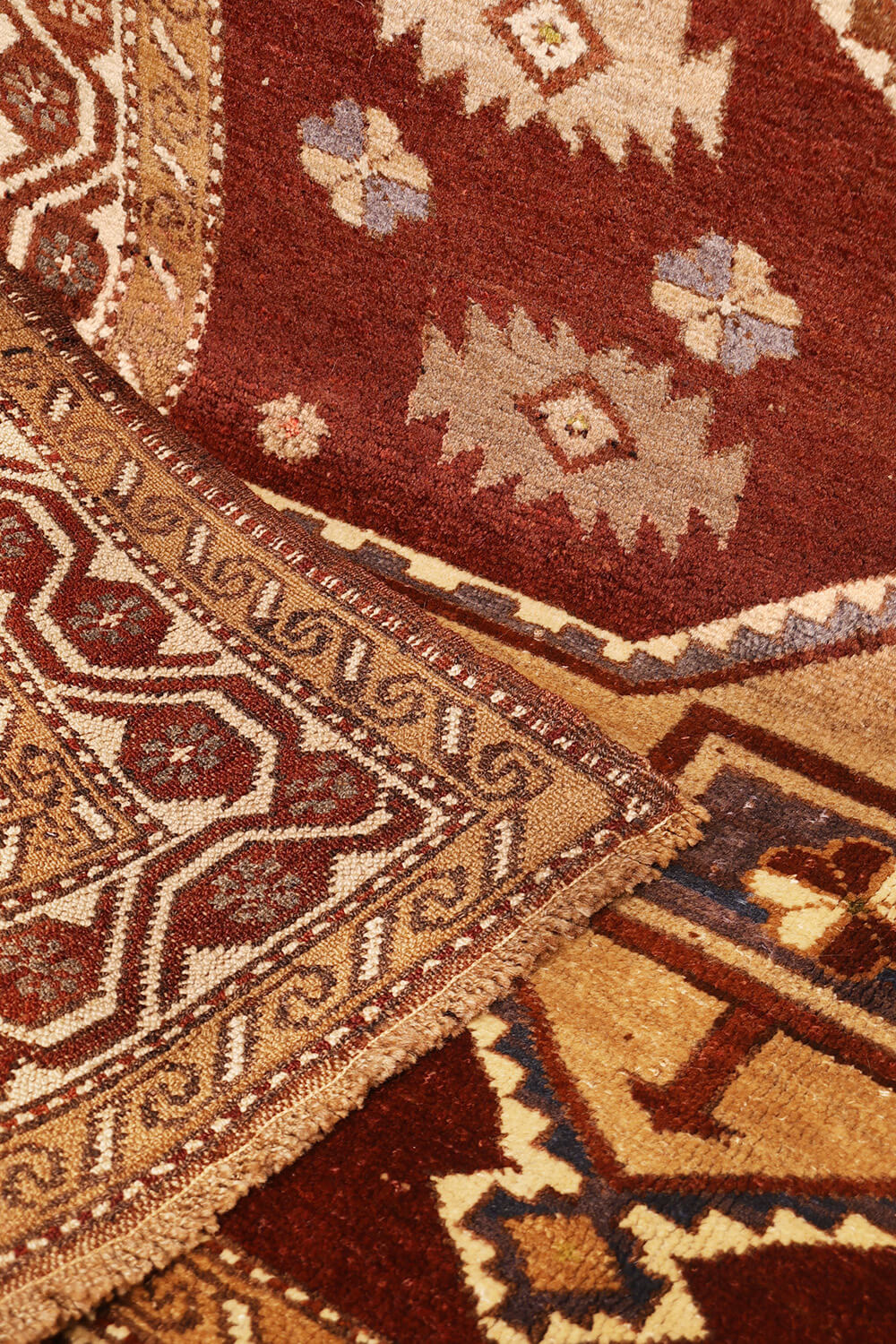 Semi-antique Kars rug from Turkey. 199x138 cms - Image 9