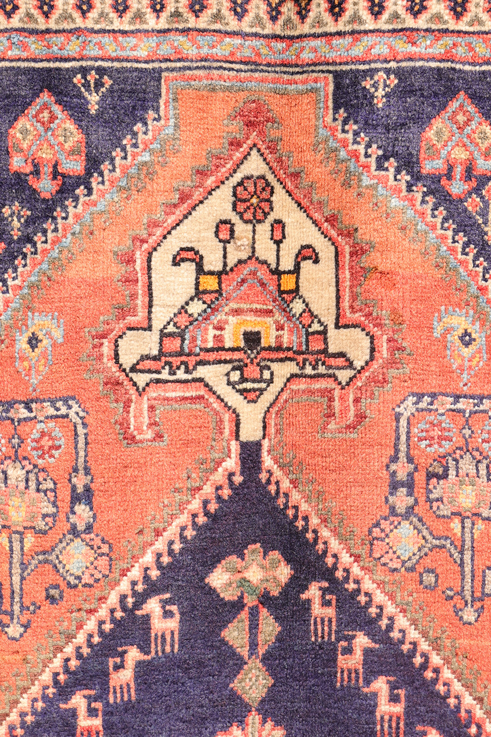 Semi-antique Qashqai rug from Iran. 198x114 cms - Image 9
