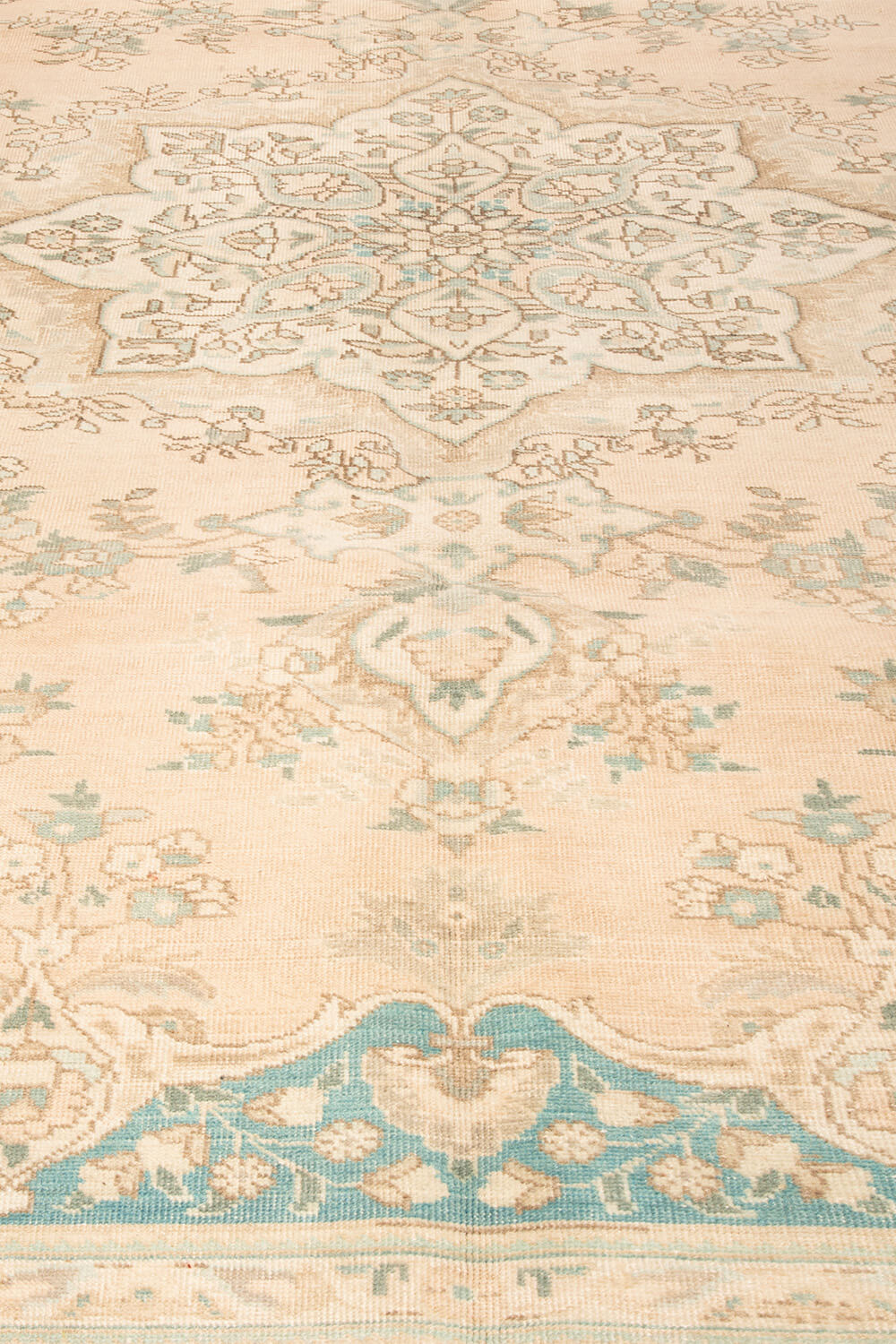 Vintage rug from Iran. 384x292 cms - Image 3