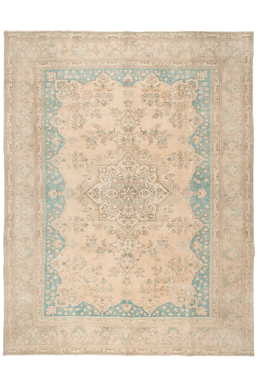 Vintage rug from Iran. 384x292 cms - Image 6