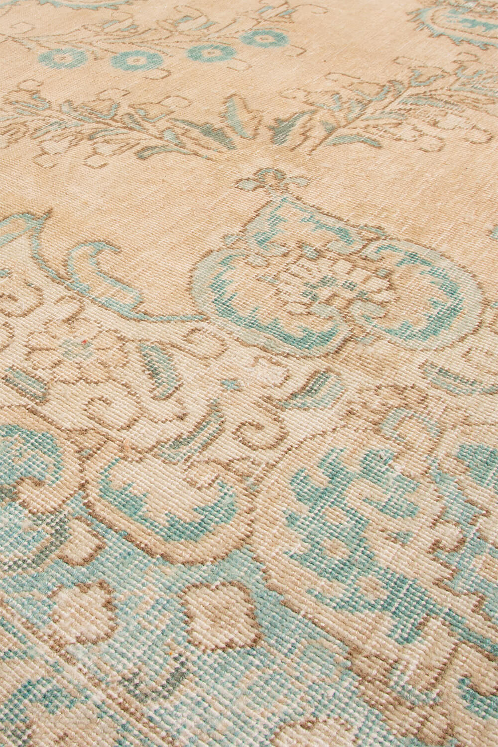 Vintage rug from Iran. 376x298 cms - Image 4