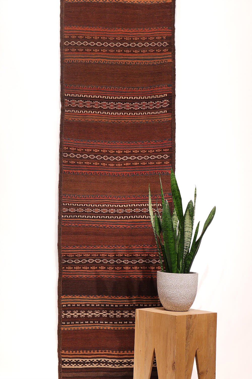 Kilim de pasillo Baluch antiguo, Afghanistan. 283x63 cms