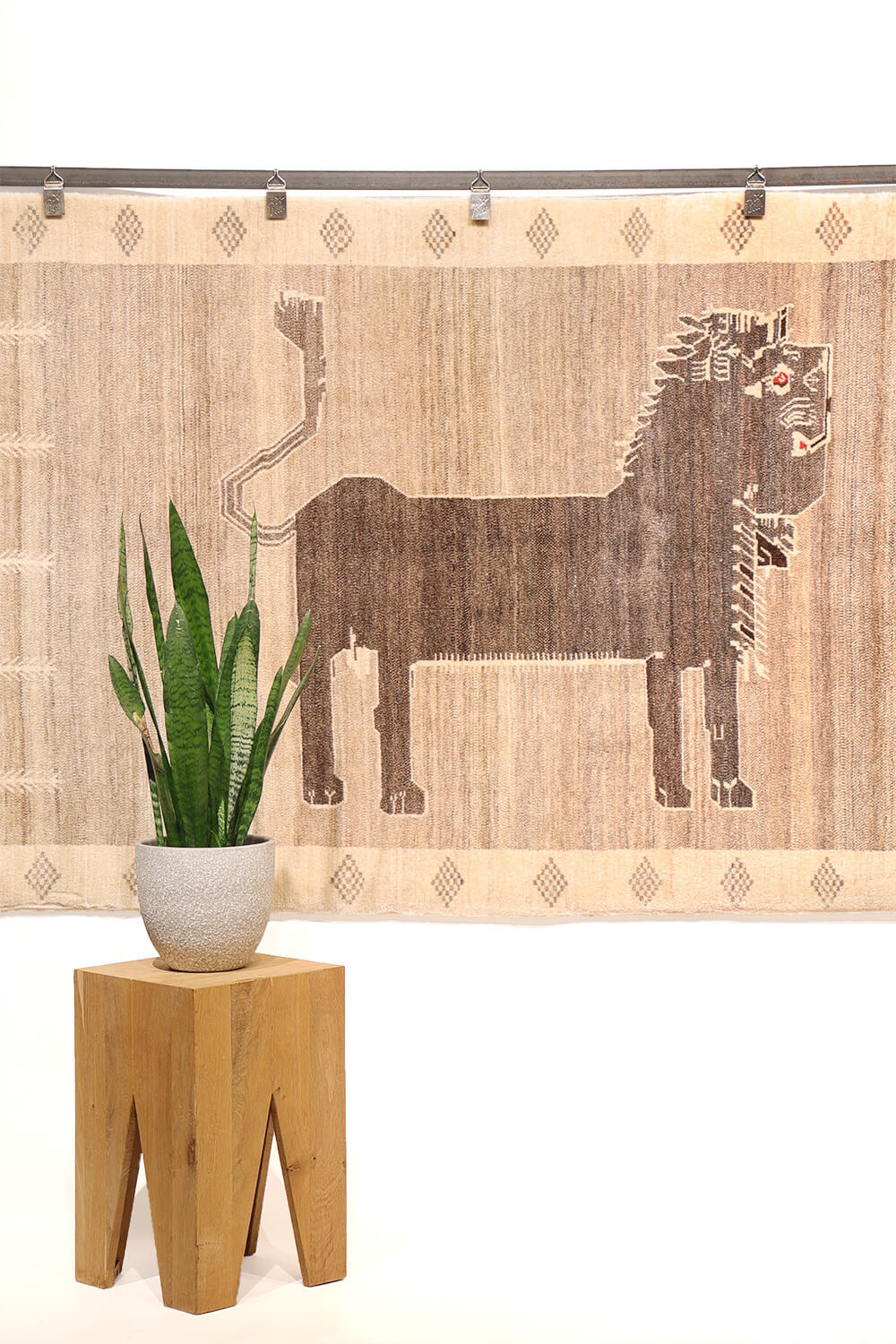Persian lion gabbeh rug, Iran. 207x109 cms