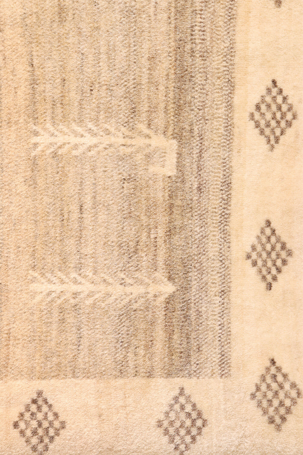Persian lion gabbeh rug, Iran. 207x109 cms - Image 7