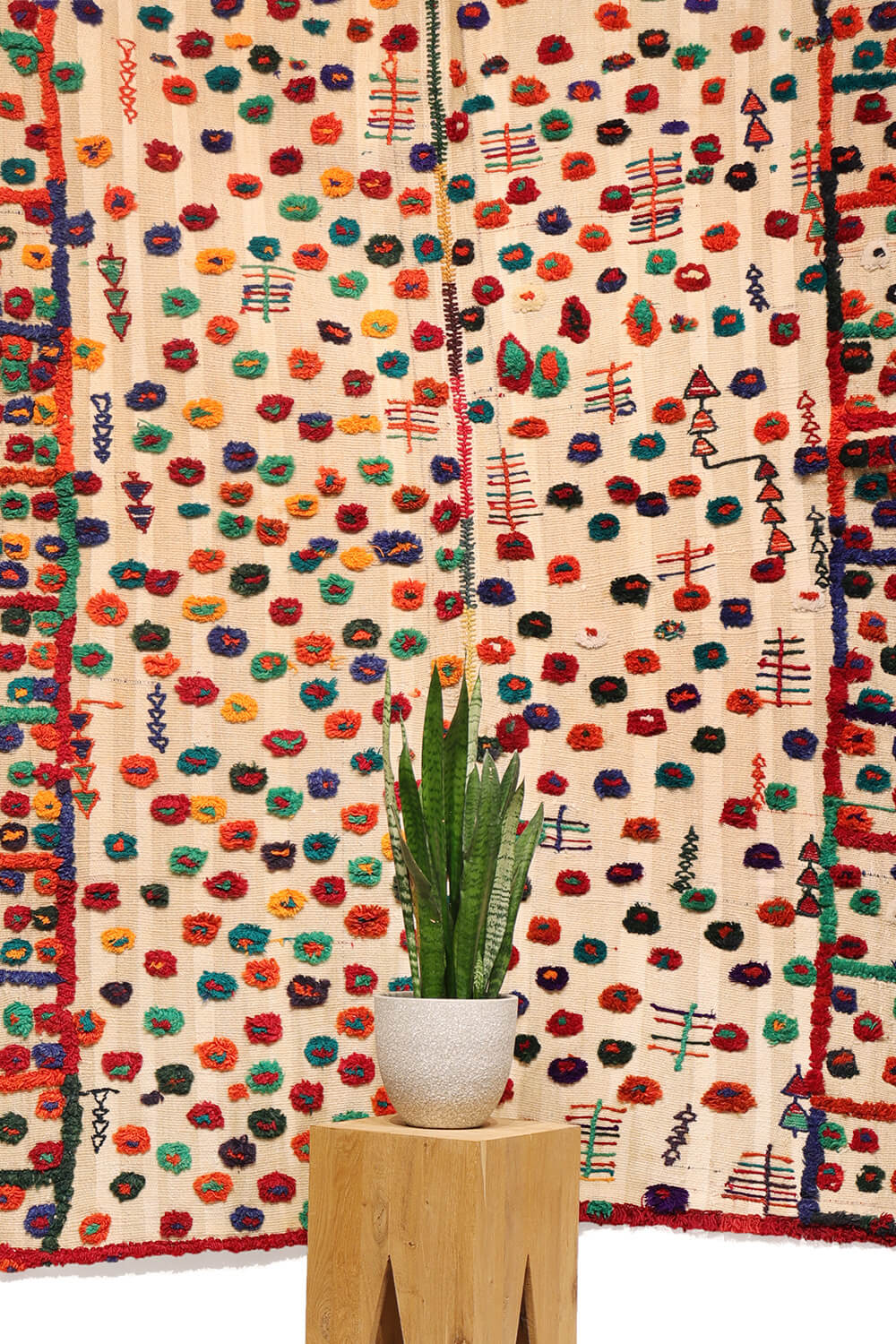 Semi-antique Qashqai palas kilim from Iran. 218x150 cms