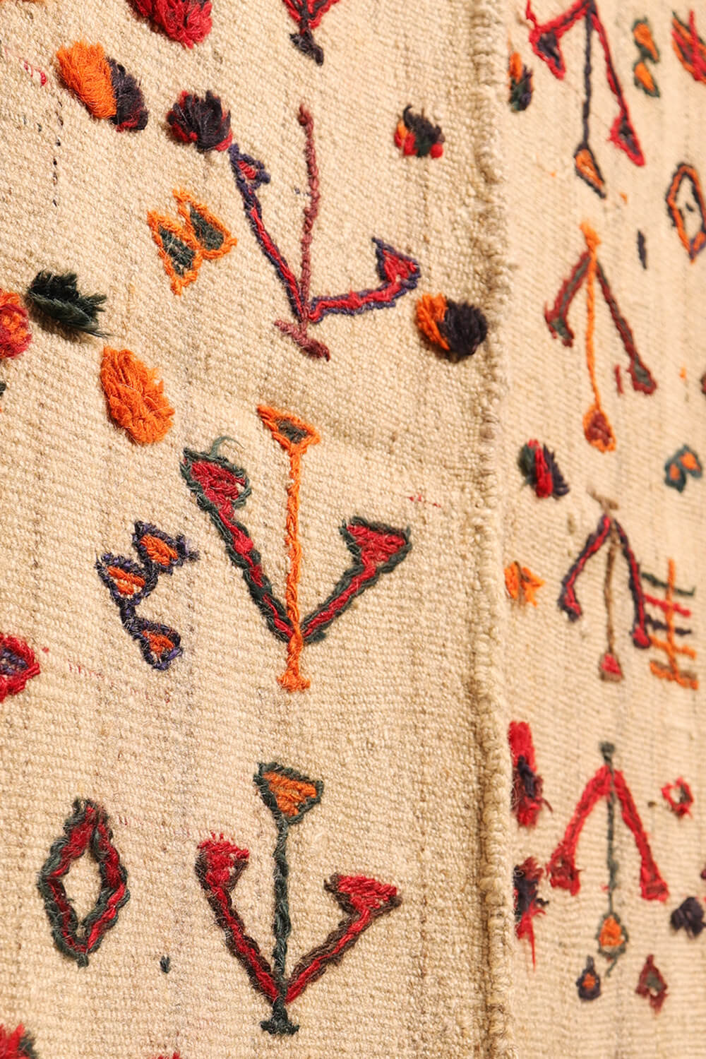Semi-antique Qashqai kilim from Iran. 230x172 cms - Image 8