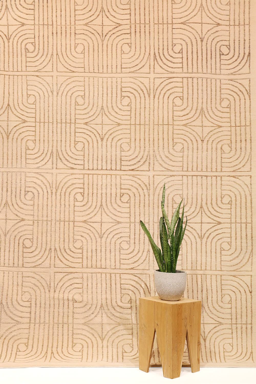 Milano rug from Nepal. 300x225 cms