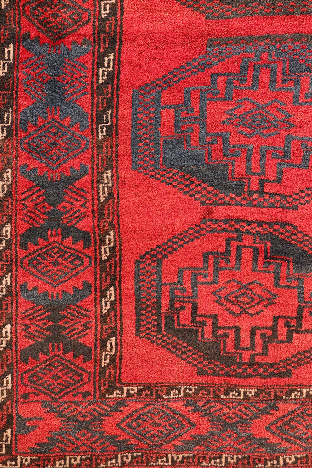 Semi-antique Baluch rug from Afghanistan. 232x140 cms - Image 11