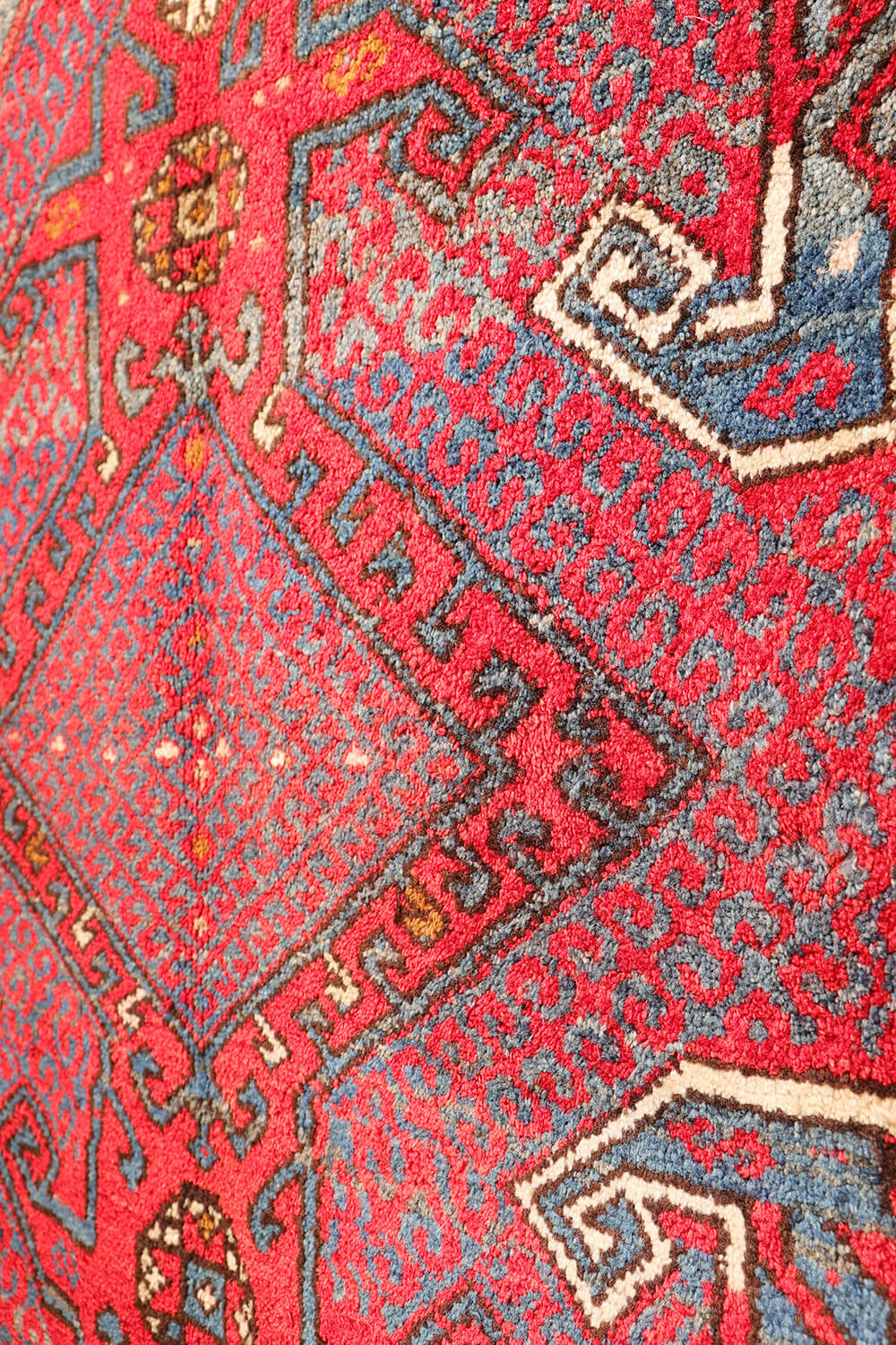 Antique Bergama rug from Turkey. 131x108 cms - Image 10