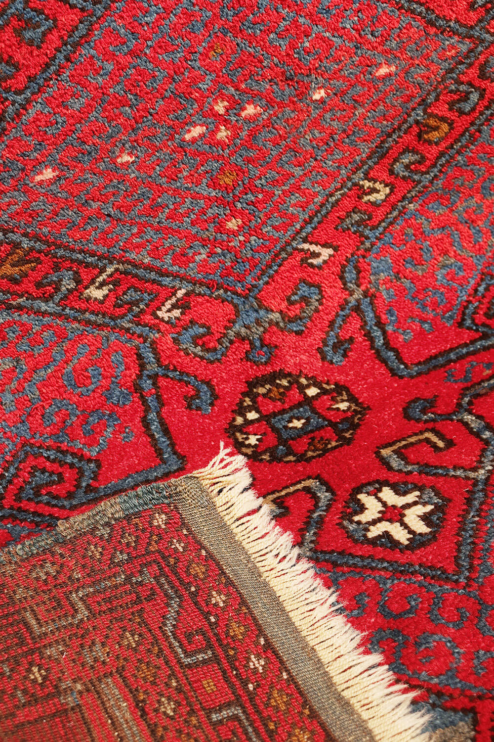 Antique Bergama rug from Turkey. 131x108 cms - Image 12