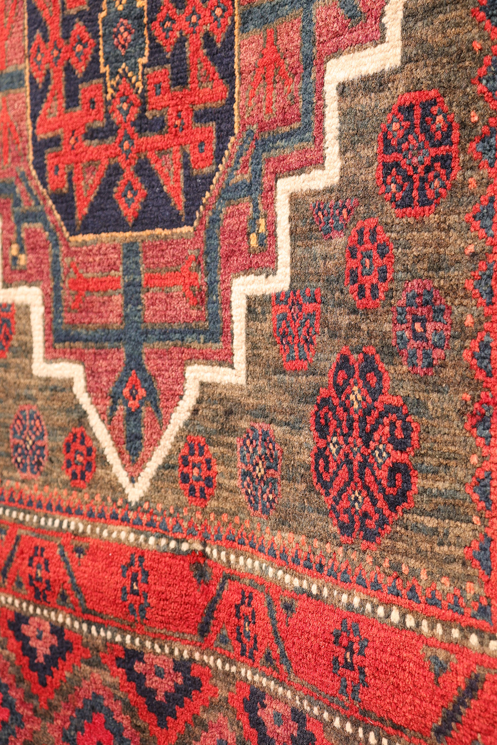 Alfombra semi antigua Baluch, Irán. 135x70 cms - Imagen 6