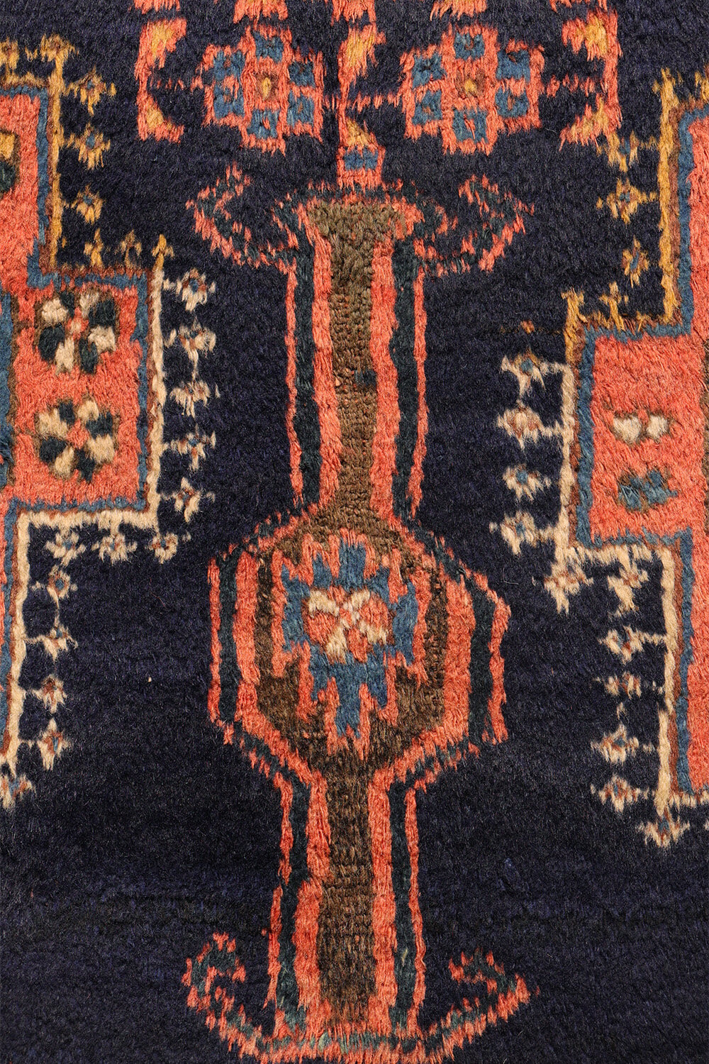 Antique Afshar? rug, Iran. 190x130 cms - Image 5