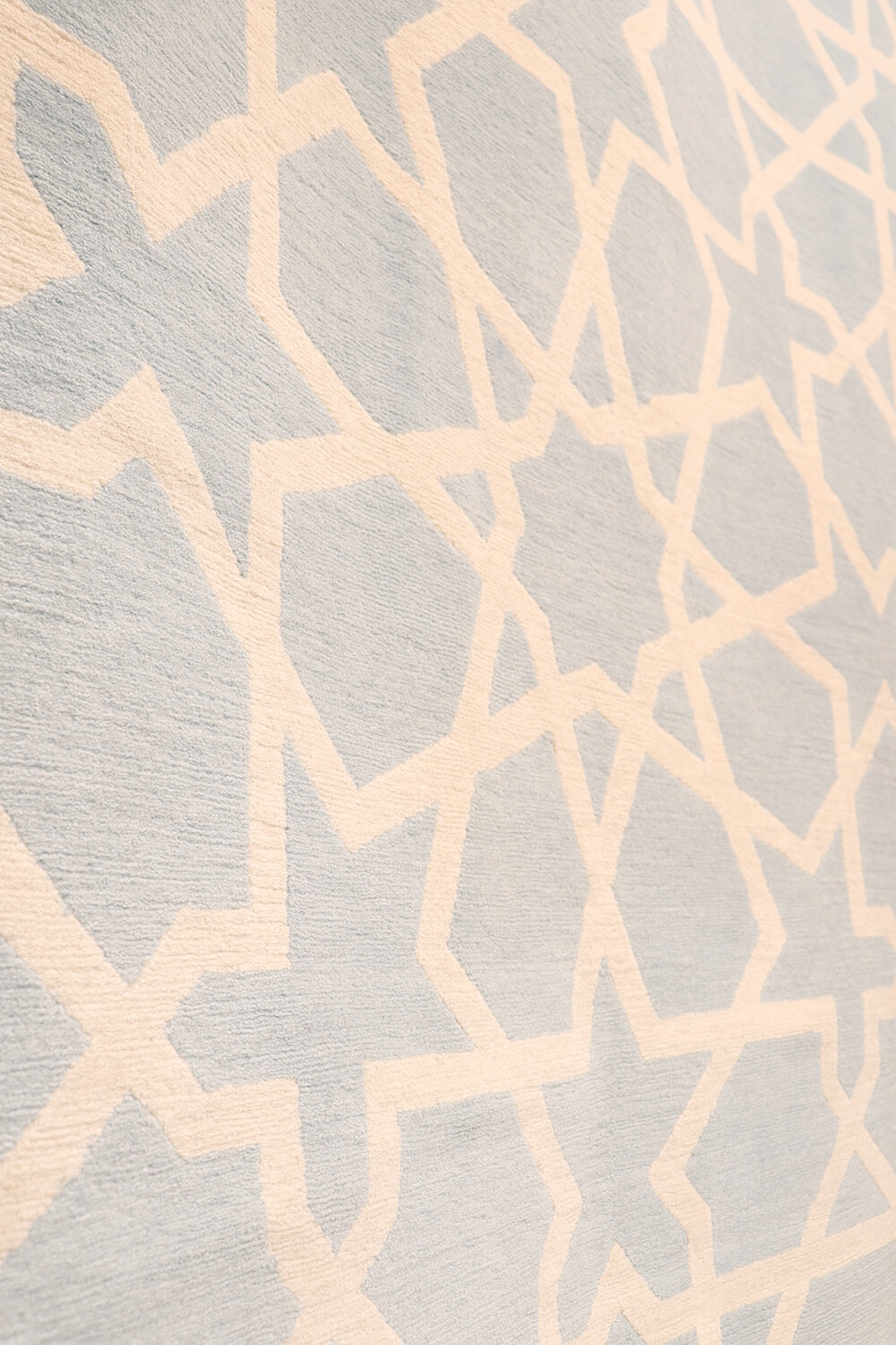 Alhambra Blues rug, Nepal. 300x200 cms - Image 5