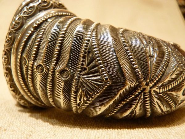 Pulsera Belouch de Afganistán, 10 cms. diam.