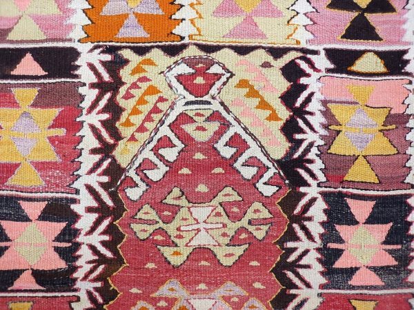 Kilim de Mut, Turquía. 127x95 cms.