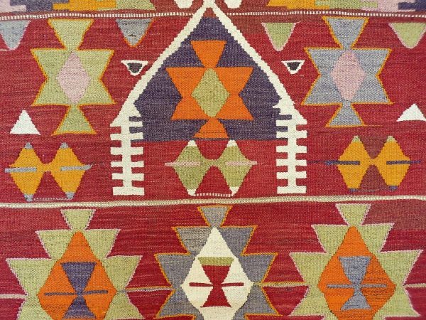 Kilim de Mut, Turquía. 120x92 cms.