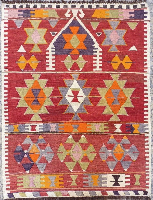 Kilim de Mut, Turquía. 120x92 cms.