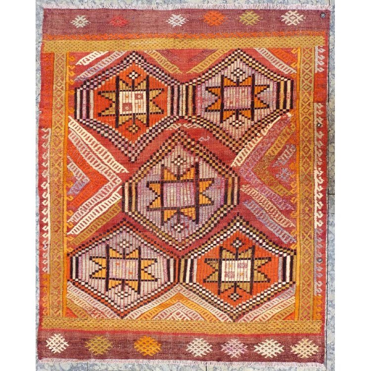 Kilim de Afyon, Turquía. 118x95 cms.