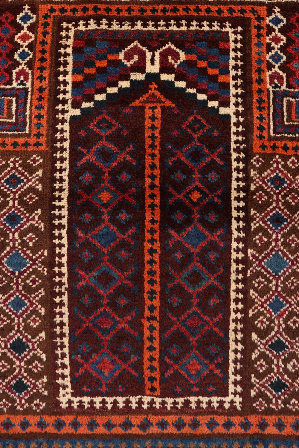 Antique Mushwani Baluch rug from Afghanistan. 120x87 cms • Nómada